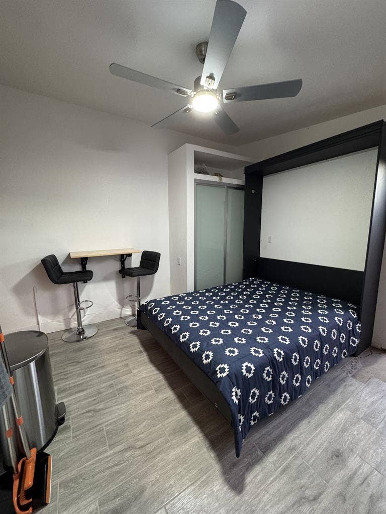 PRIVATE FURNISHED STUDIO