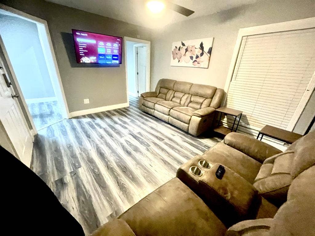 Furnished Room | Utilities Included