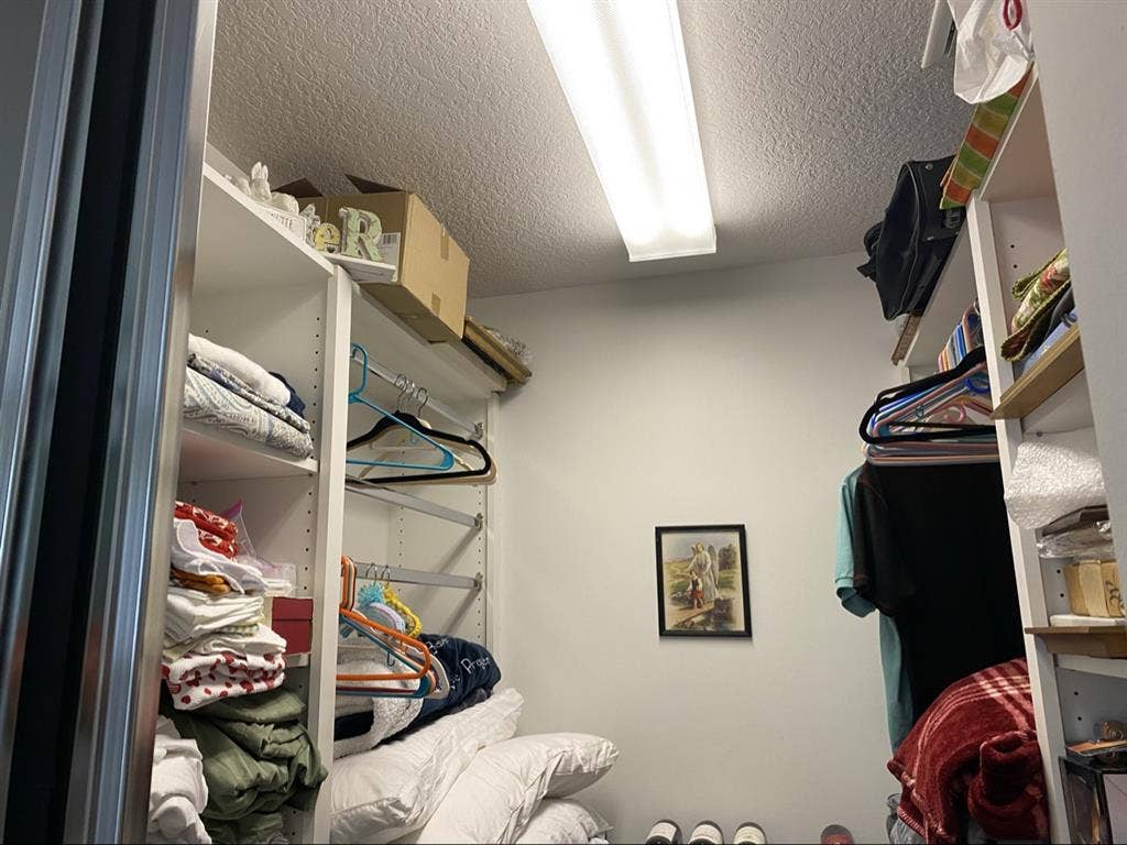 Rental bedroom/private bathroomm