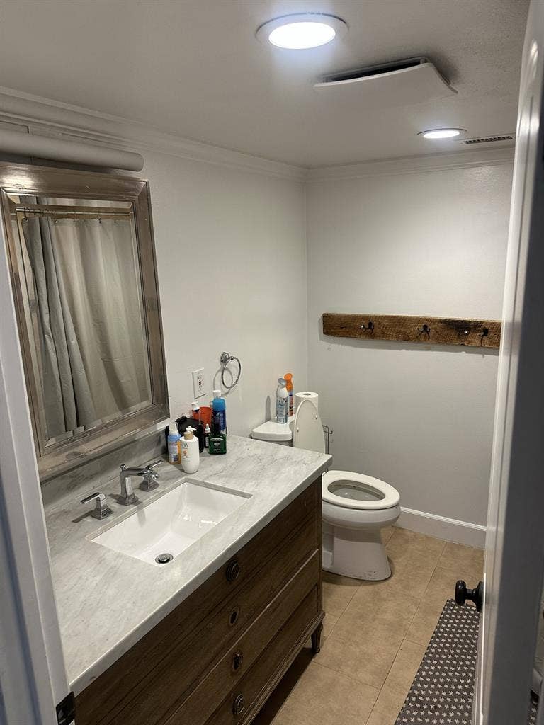 Coed Orange House movein July!