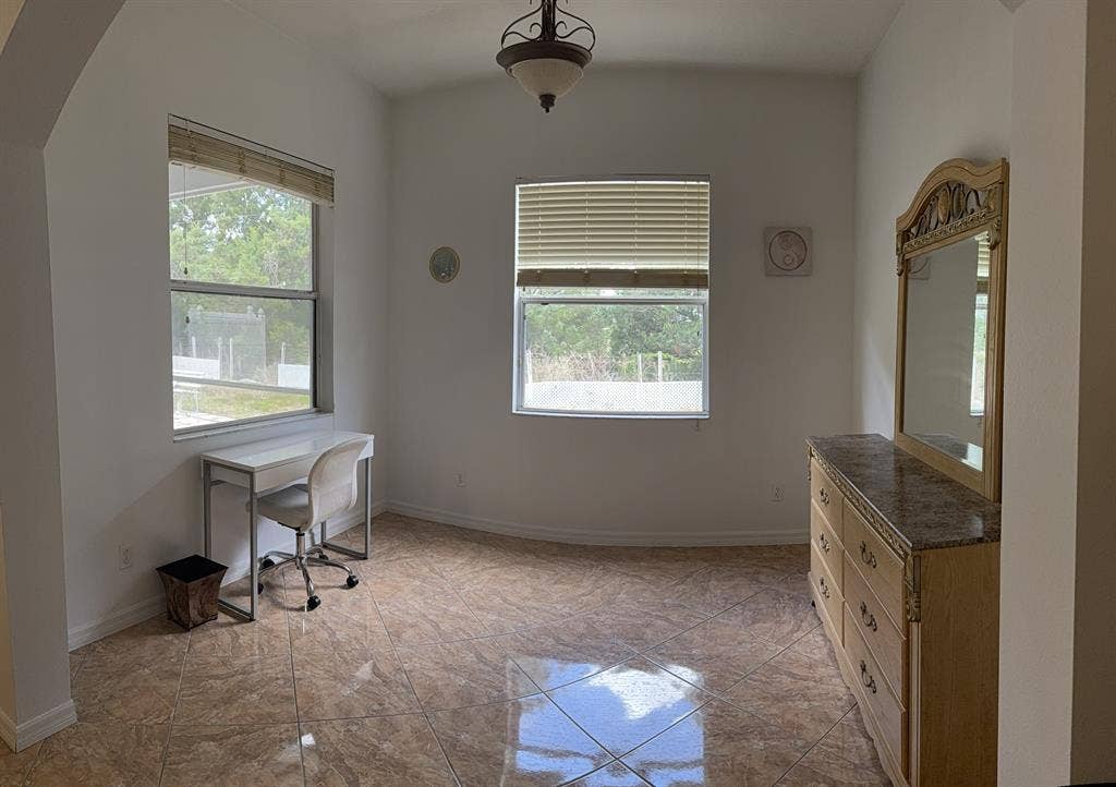 Cozy Private Room in Clermont