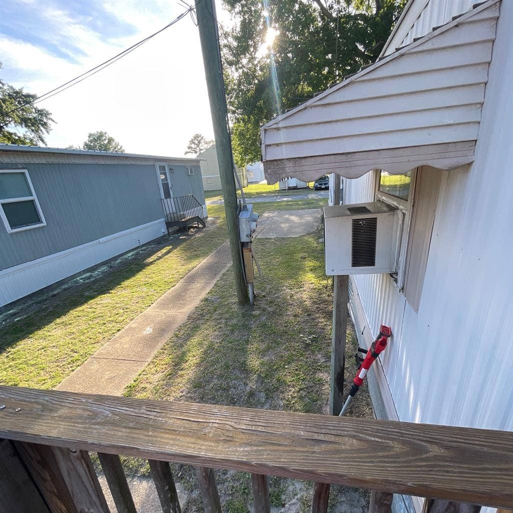 $500 a month room for rent