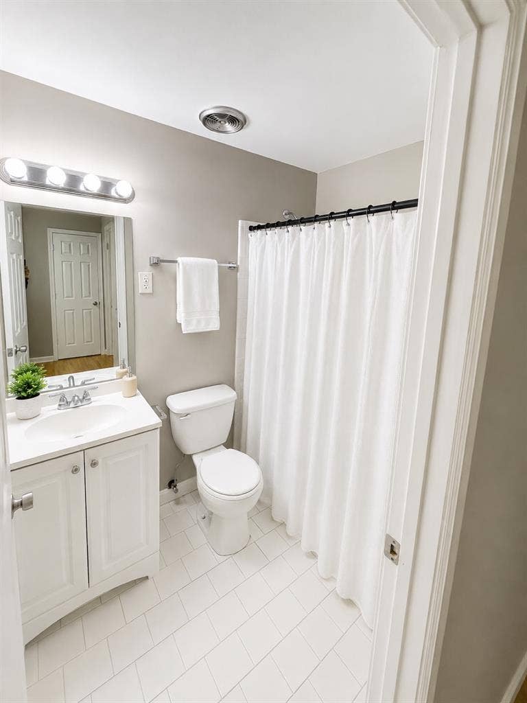 Furnished Room for Rent-