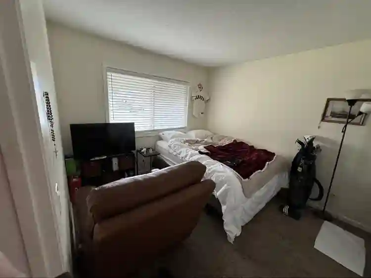 Bennett Valley Room for rent
