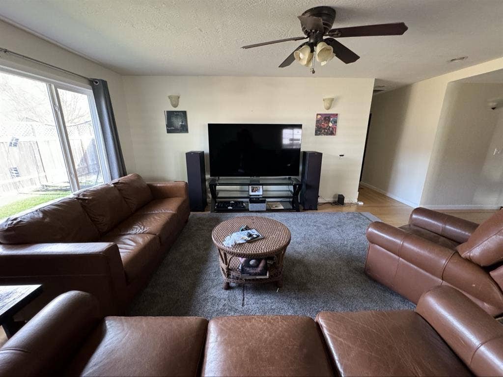 Bennett Valley Room for rent
