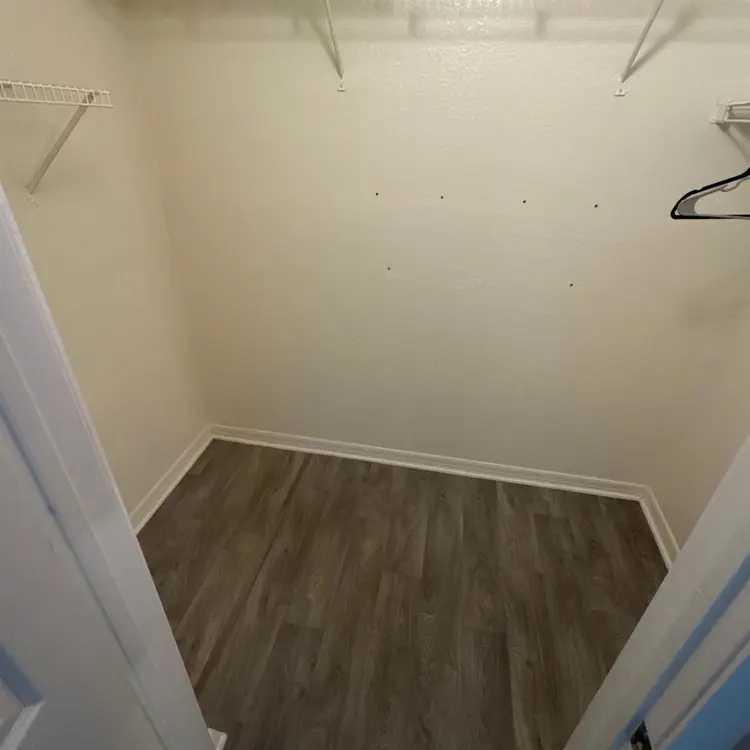 Looking for a decent roommate