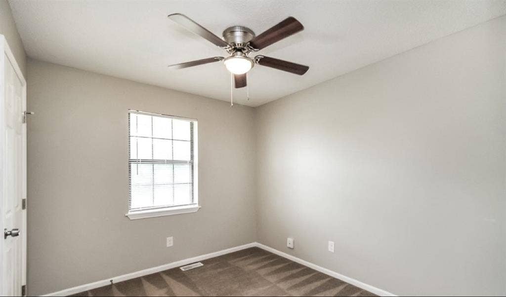 A 3bed 2.5bath home for rent