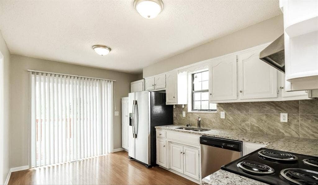 A 3bed 2.5bath home for rent