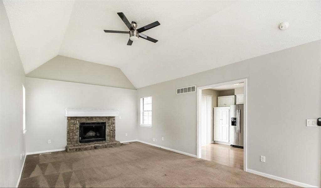 A 3bed 2.5bath home for rent