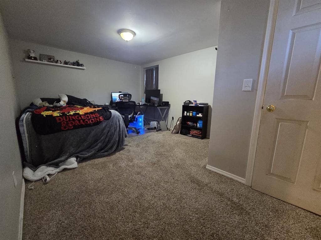 Bedroom for rent for $615 a Month