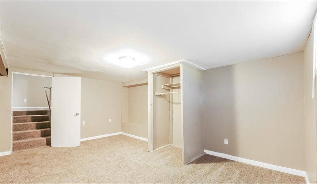 A 3bed 1.5bath home for rent
