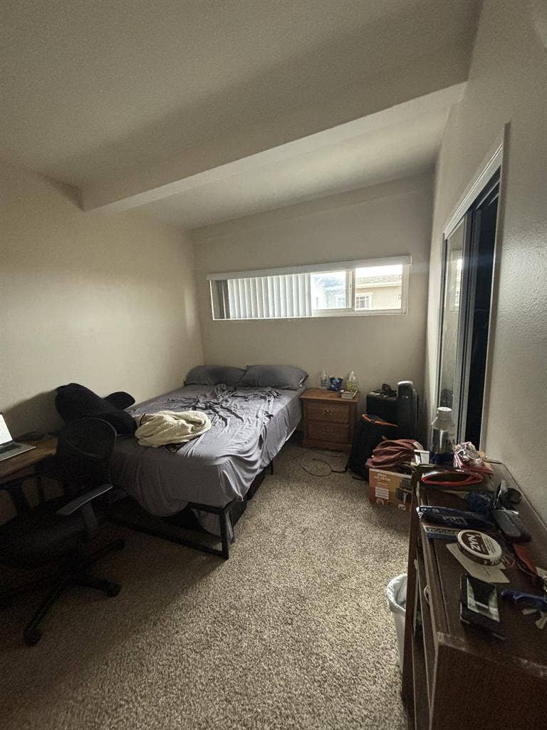Hermosa Beach room for rent