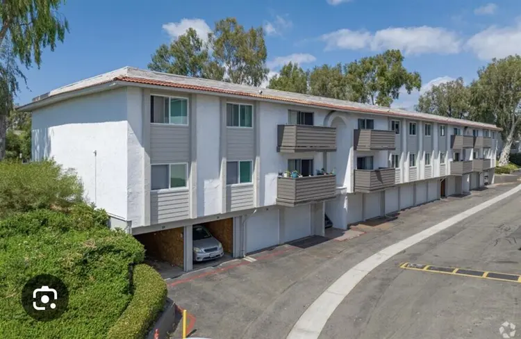 Looking for roommate!