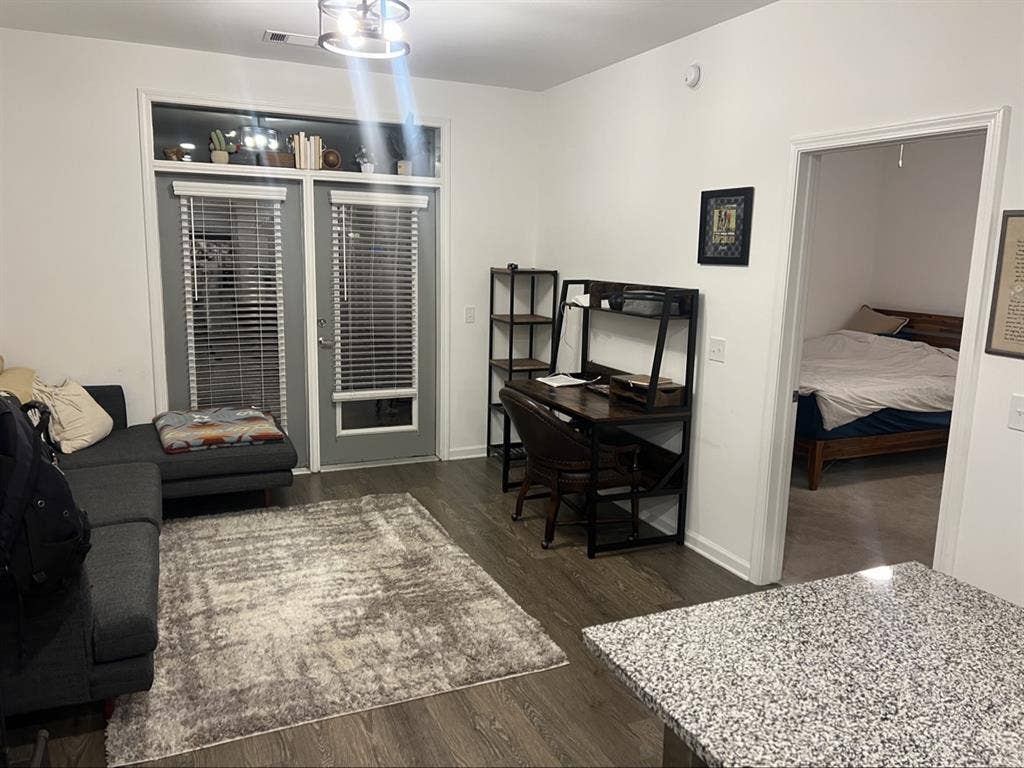 July Aug Sept fully furnished!