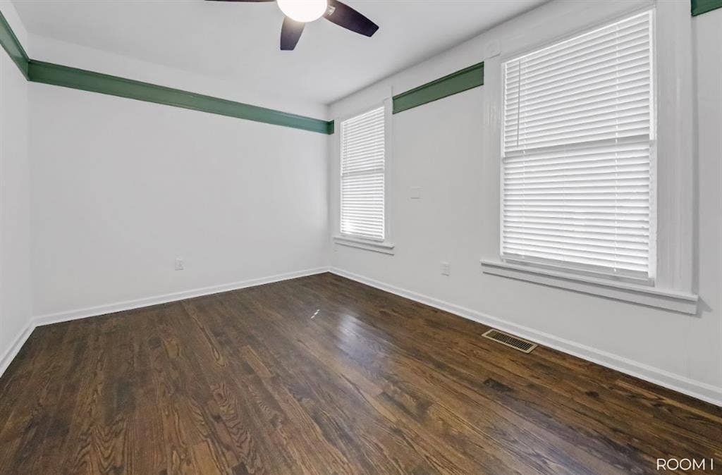 Room Available in Grant Park