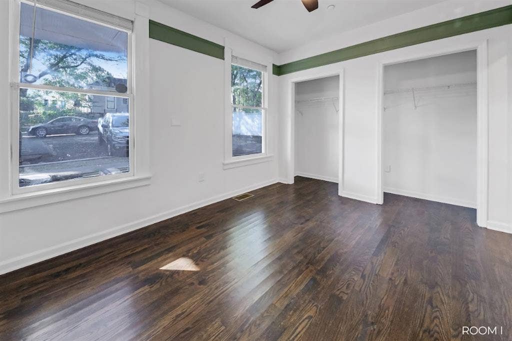 Room Available in Grant Park