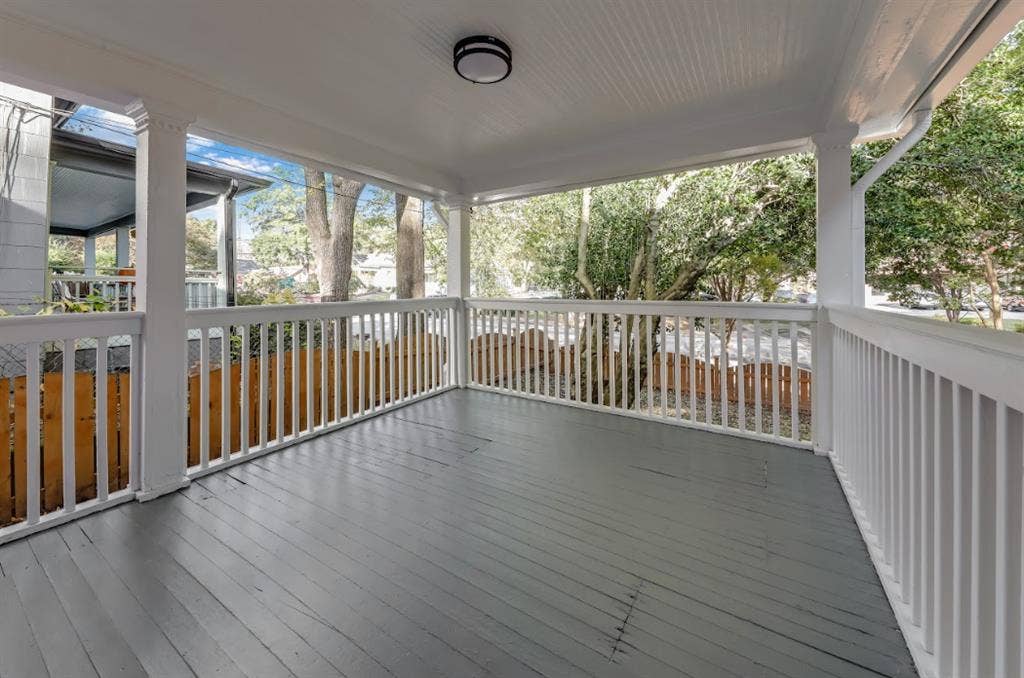 Room Available in Grant Park