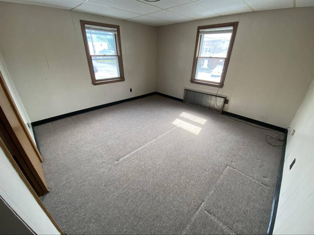 Room for rent in north providence