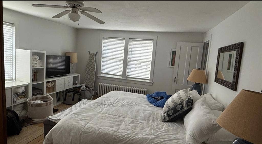 2 bedroom apt. Need 2nd roommate.