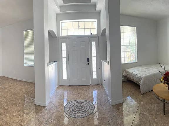 Pvt Furnished Room in Shared Home
