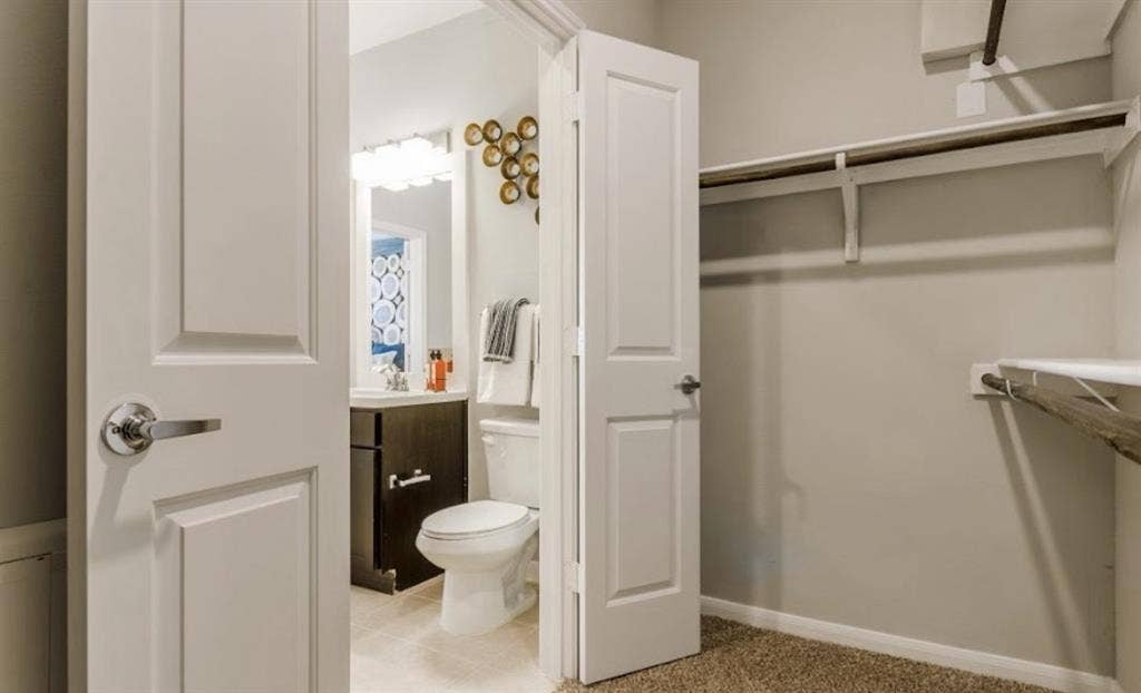 Beautiful 2 bed 2 bath in Georgetow