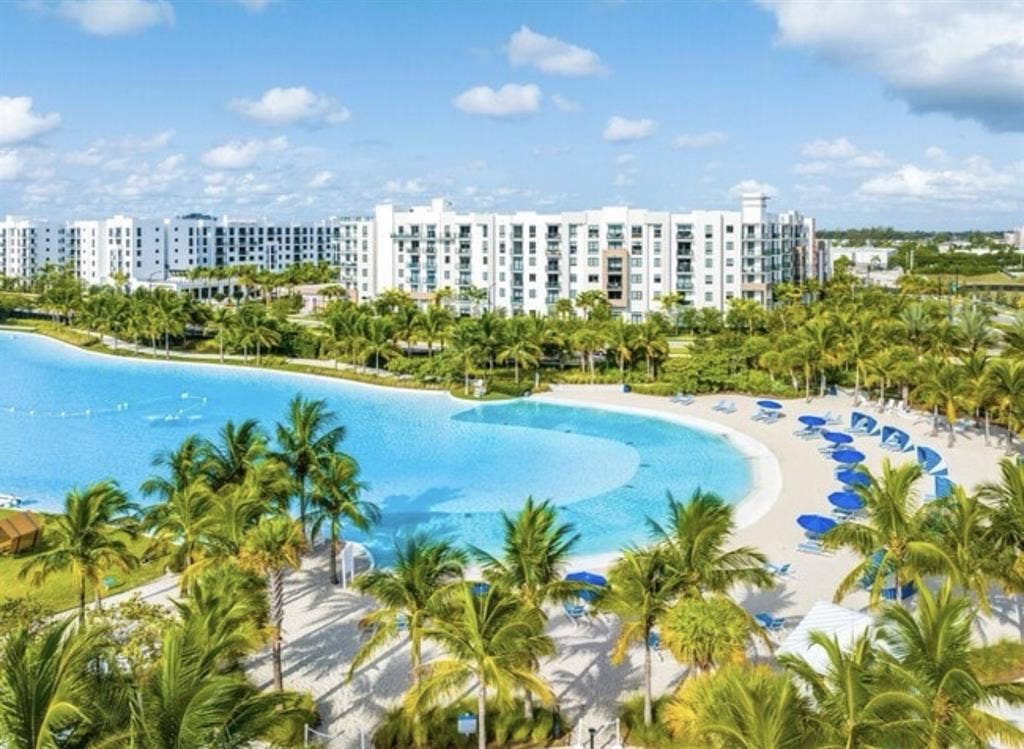 LUXURY 2BR @ Sole Mia - Move in Now