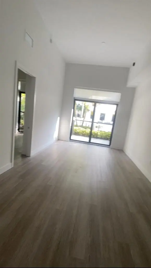 LUXURY 2BR @ Sole Mia - Move in Now