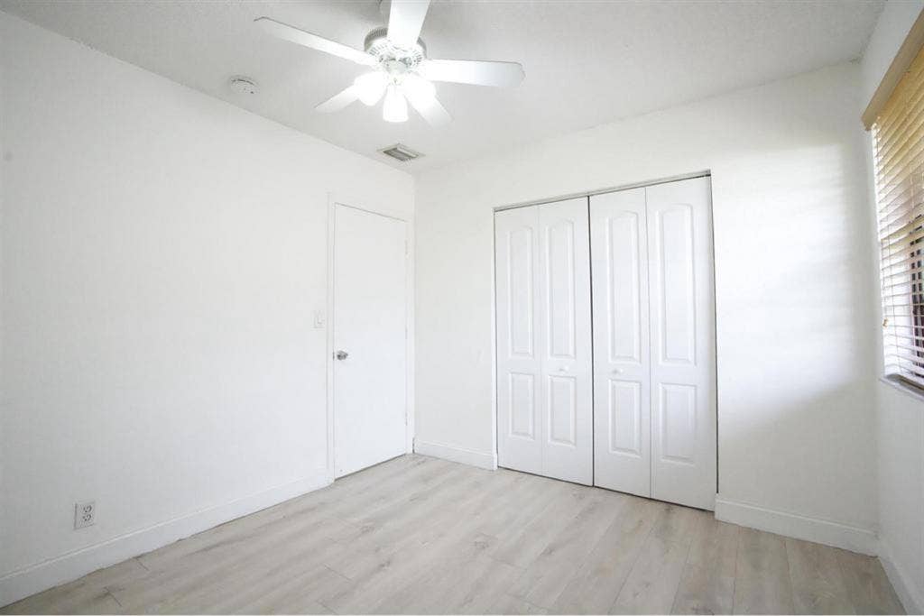 2/2 Room for Rent - $900