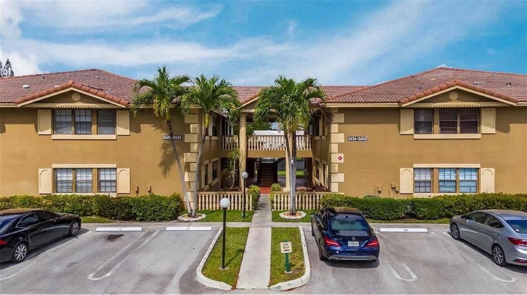 2/2 Room for Rent - $900