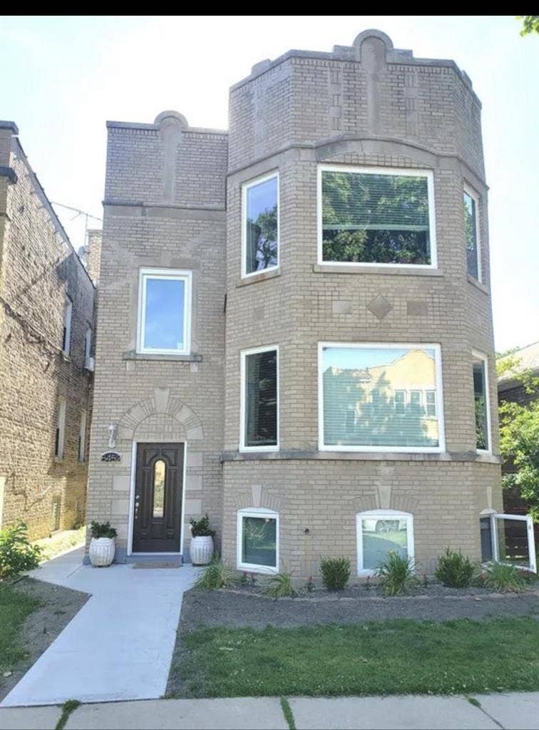 1 bed/ 1bath washer in unit