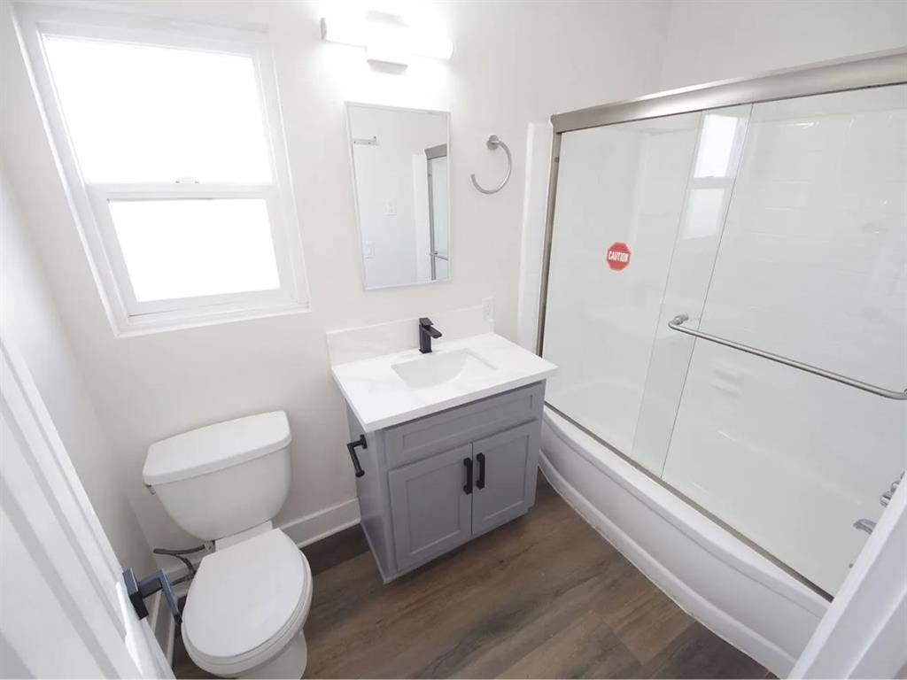 Clean & Affordable Move In Ready