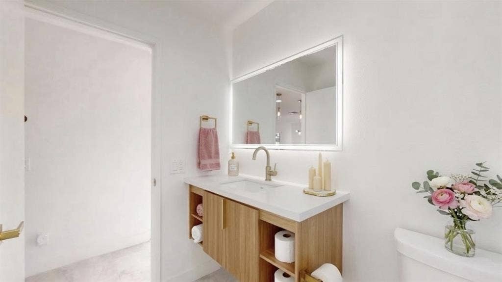 Room with shared bath renovated