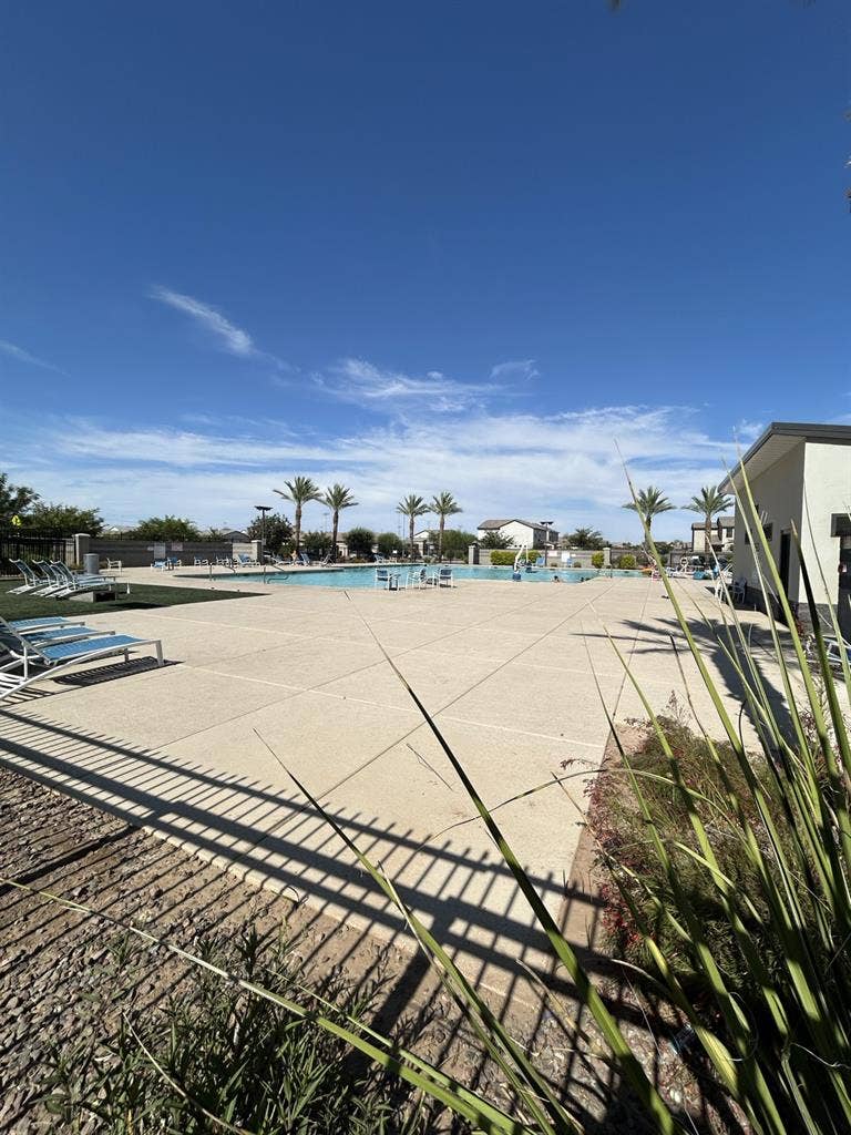 Room for rent- Phoenix/Laveen Area