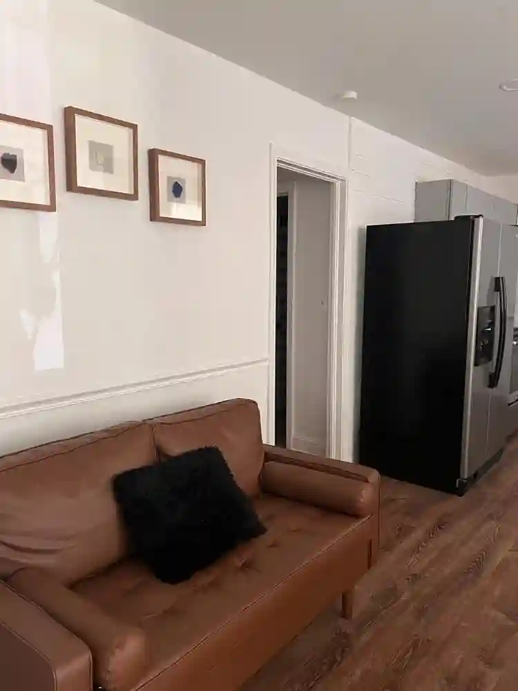 Furnished 1 Bedroom 4 Professionals