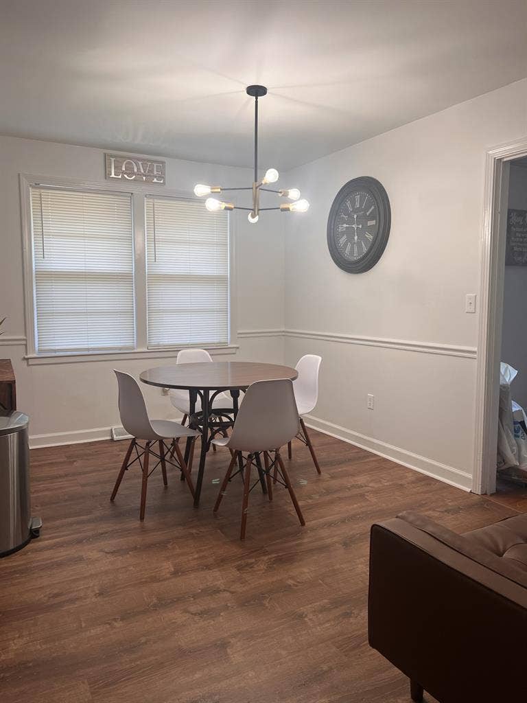 Furnished 1 Bedroom 4 Professionals