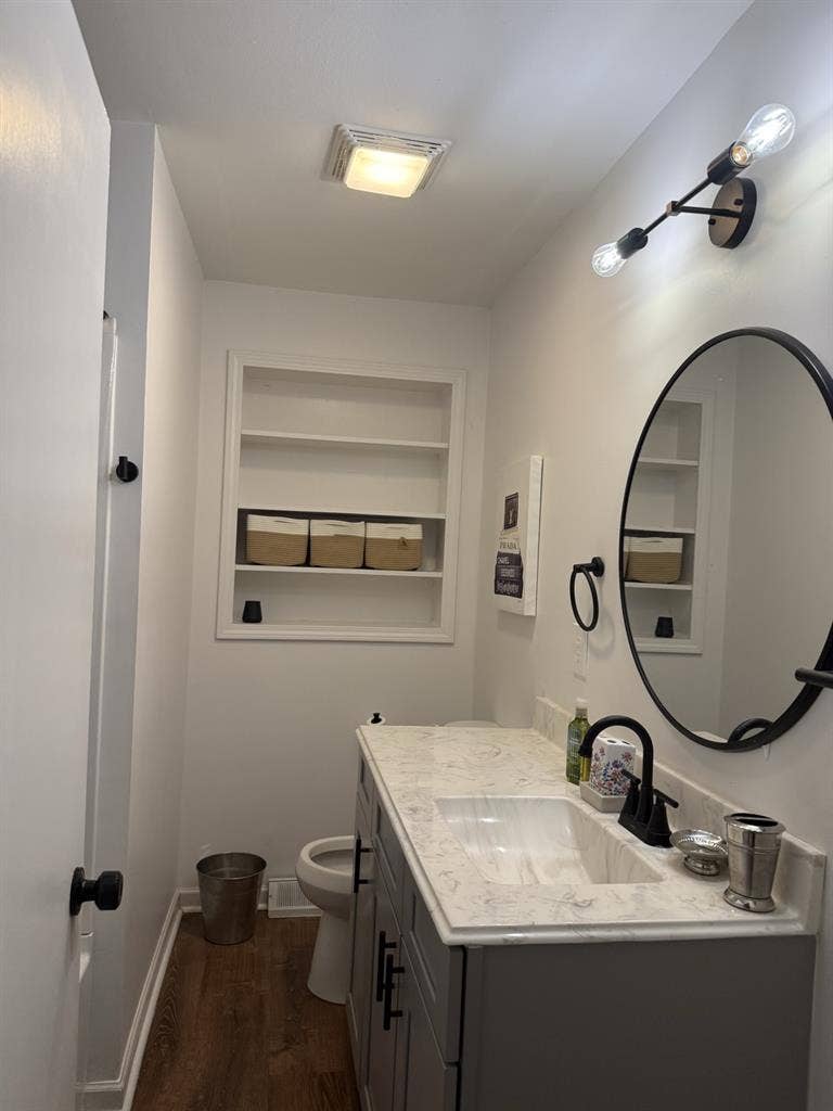 Furnished 1 Bedroom 4 Professionals