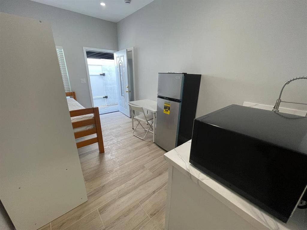 Private studio apartment for $1,150
