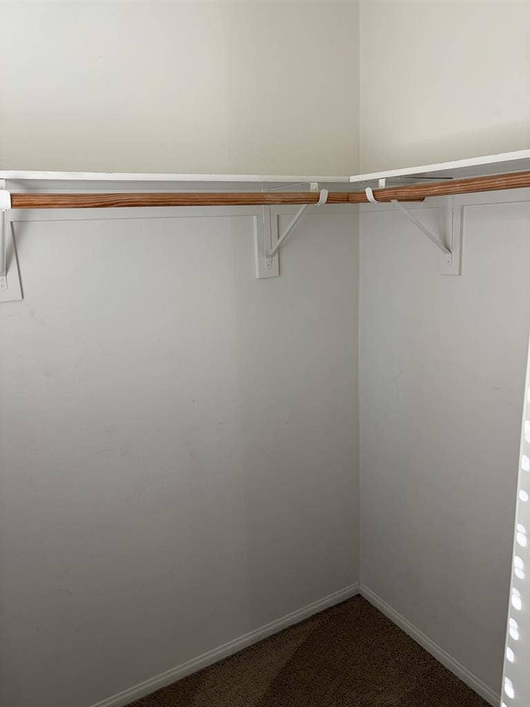 5 bdm 3.5 bth rooms for rent