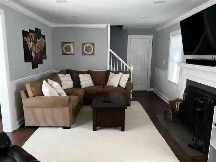 Looking for a room mate!