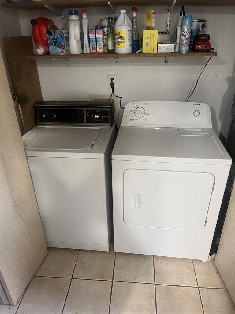 Room for Rent July 1st