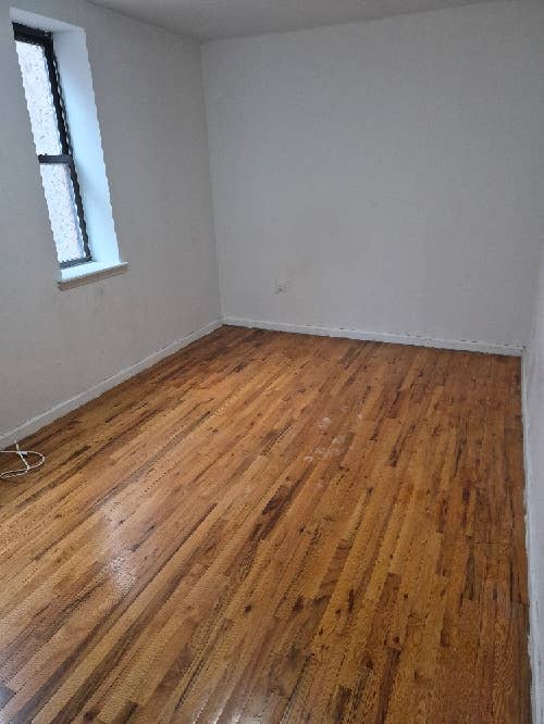Room avaable