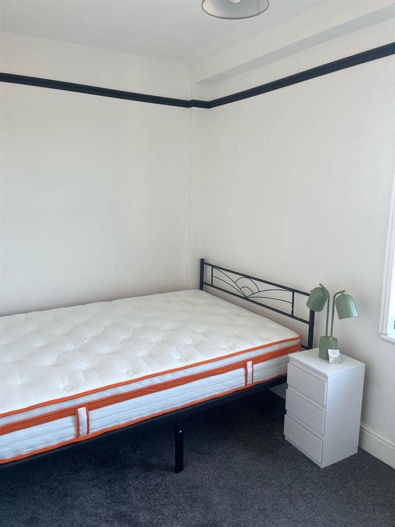 AMAZING DOUBLE ROOMS - KEGWORTH!!