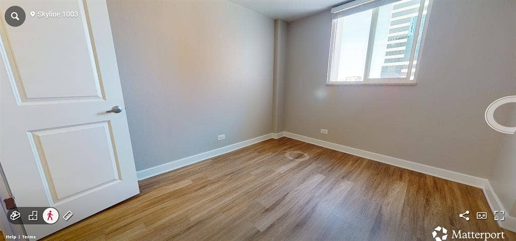 1bdr/ 1bth beautiful downtown space