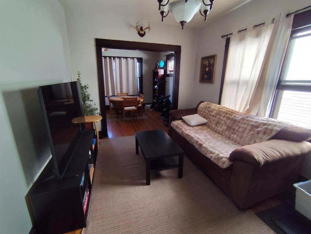 🌿ROOM FOR RENT🌿