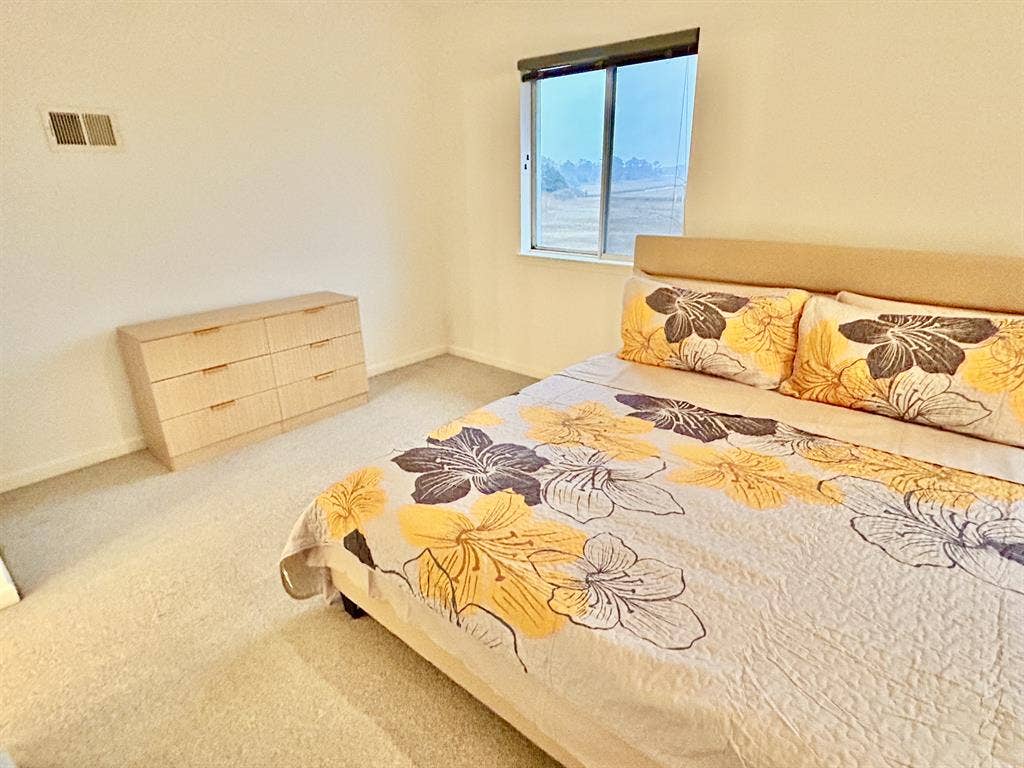 Experience Luxury by the Bay!