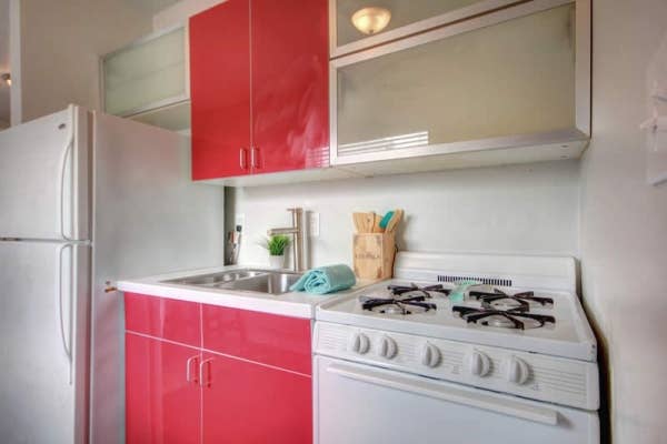 Fully furnished 1B1B apartment