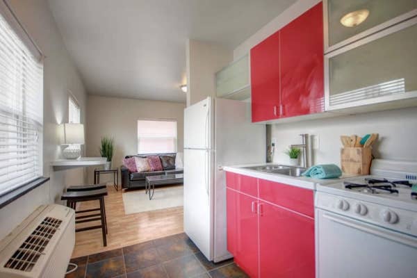 Fully furnished 1B1B apartment