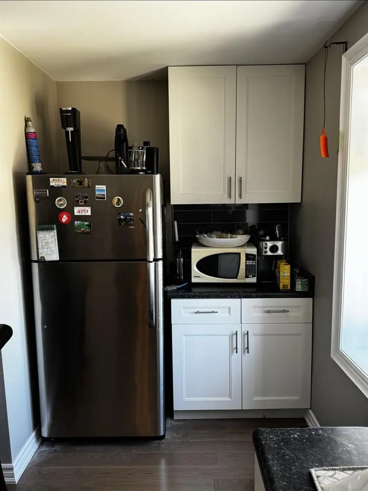 Room for rent - Keele & Rogers Rd