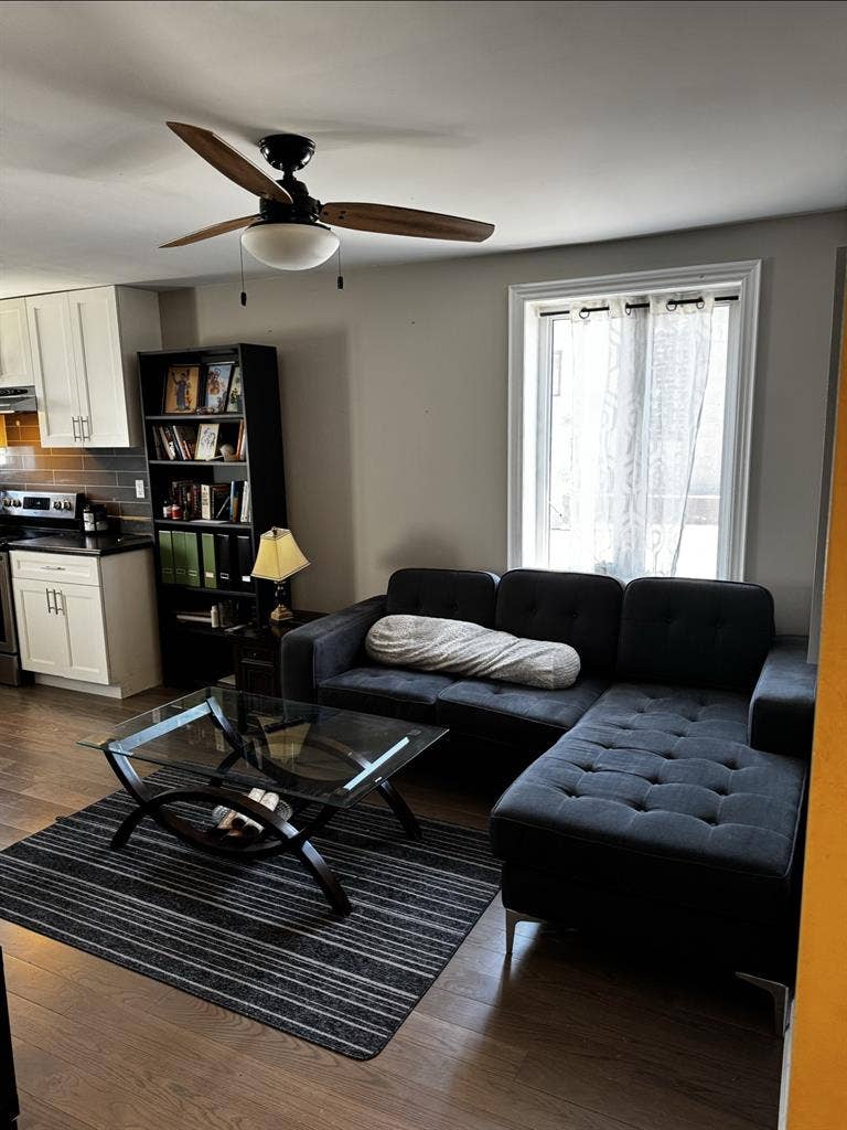 Room for rent - Keele & Rogers Rd