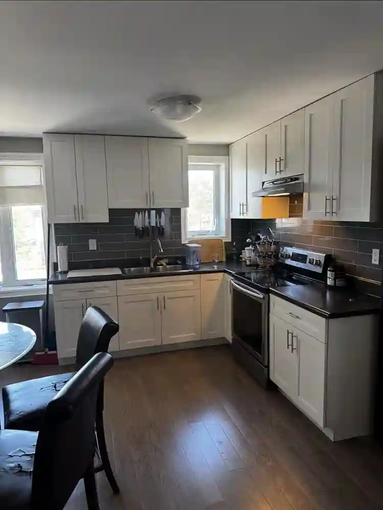 Room for rent - Keele & Rogers Rd